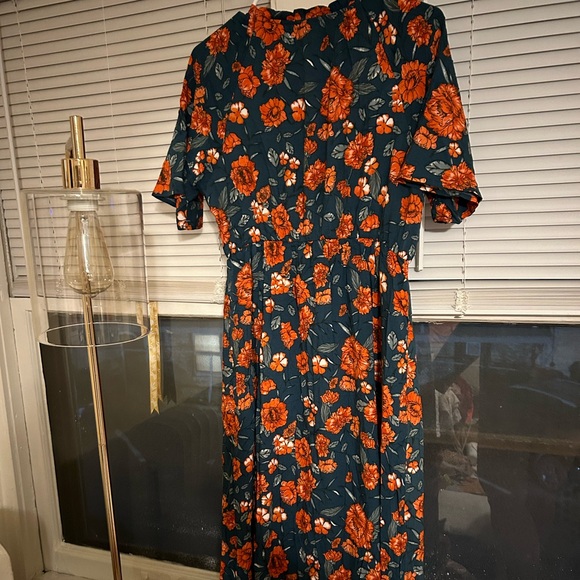 NWT Baltic Born Botega Green Jade Midi Dress Size Medium - Picture 5 of 5